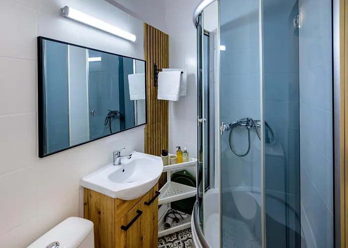 Rentplanet - Zdrowa アパート